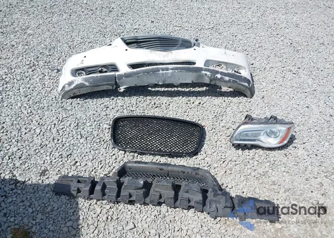 2012 Chrysler 300 Limited z USA, uszkodzony, nr VIN 2C3CCACGXCH232645